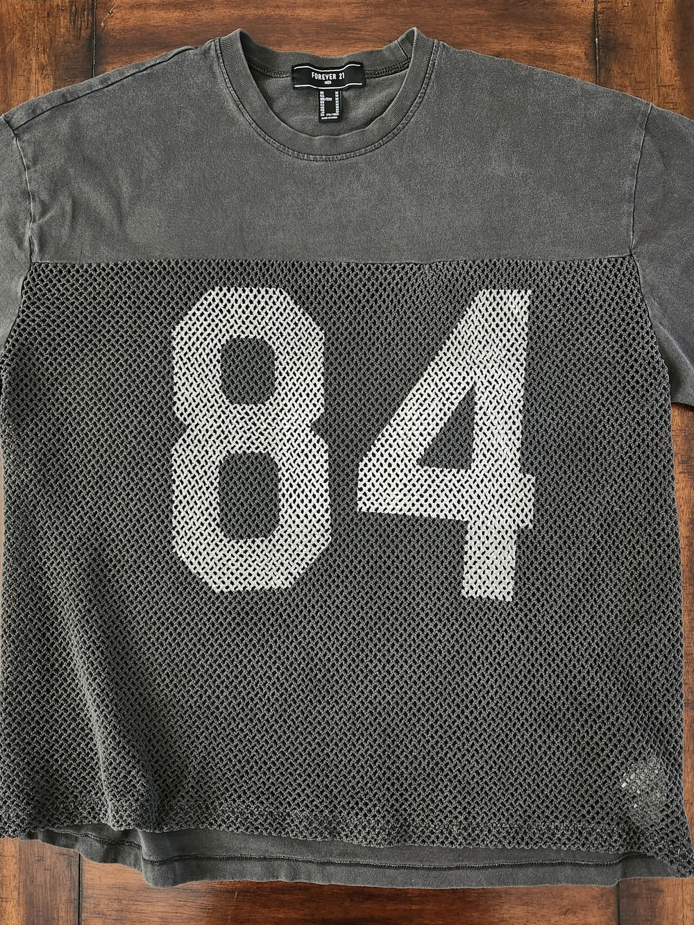 F21 Men's Gray '84 Mesh Panel T-Shirt Men's Medium